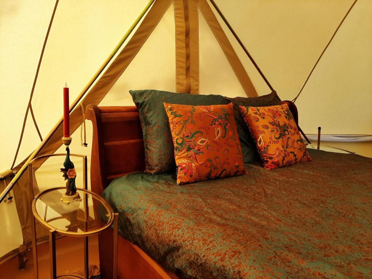 Glamping De Vrije Wind, Tentverhuur Houwerzijl Eksteriør bilde